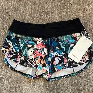 Lululemon Speed Up Short 2.5”